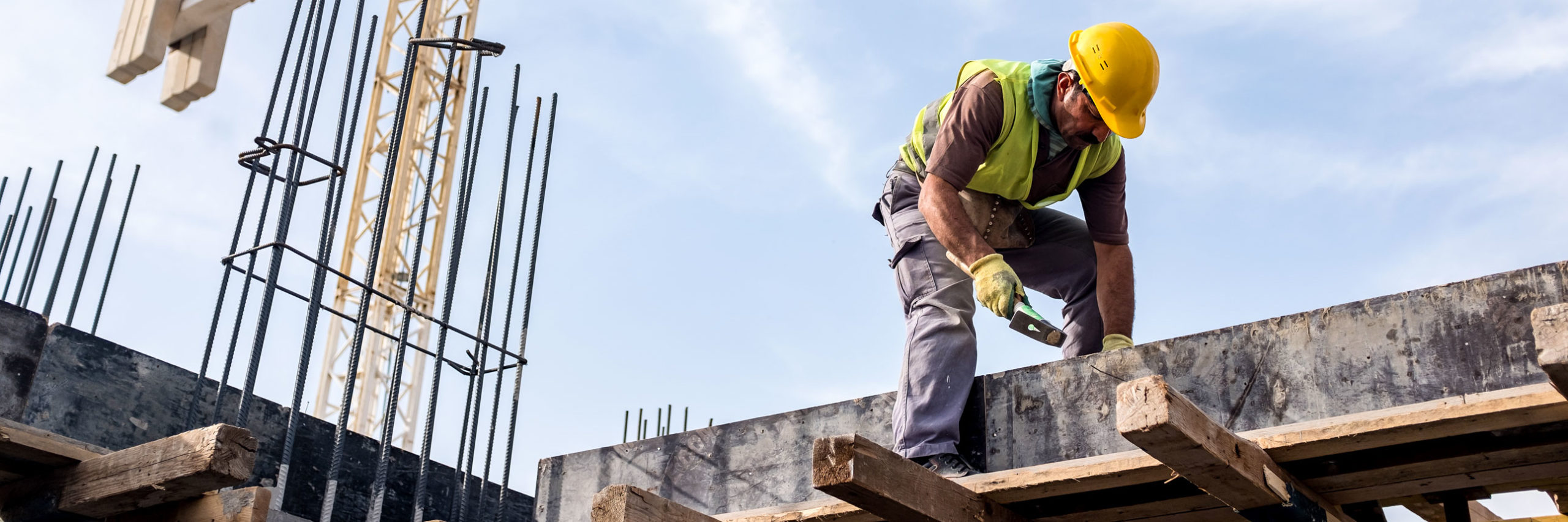 building contractors red deer